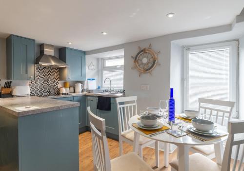 Mevagissey House | Inviting Traditional Fishermens cottage in the heart of the village, close to the harbour