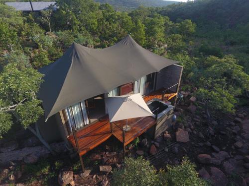 Vaalwater Cabin | Inzalo Safari Lodge