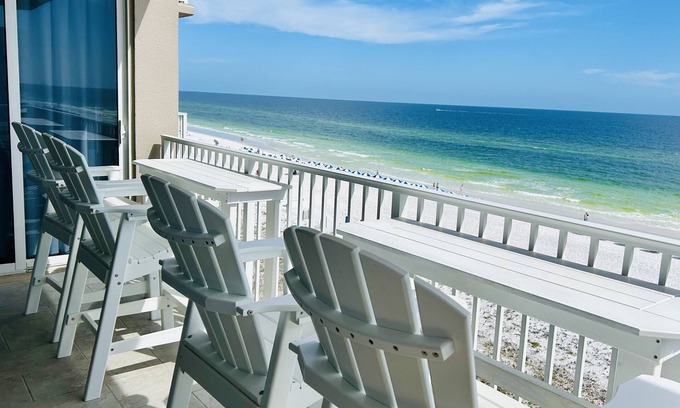 Fort Walton Beach Condo | IP 616-Completely Renovated, Ocean Front 3bdrm/3bath, Beach Service Included