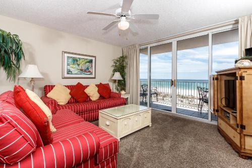 Fort Walton Beach Apartment | IP301-Beautiful 3 Bed Beachfront-Premium Amenities