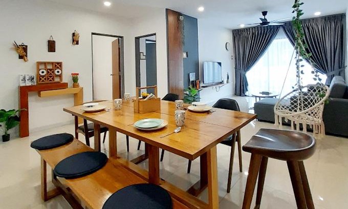 Kampung Kuala Pari Apartment | Ipoh Homestay - Manhattan Condominium with Water Park & Leisure Facilities