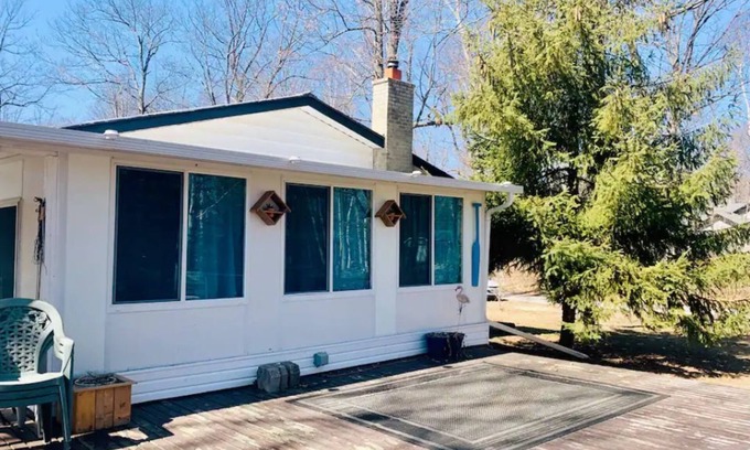 Kettle Point 44 House | Ipperwash Beach House - Lake Huron