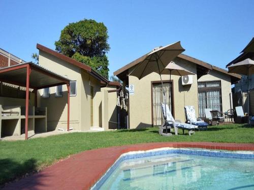 Montclair House | Iqhayiya Guest House