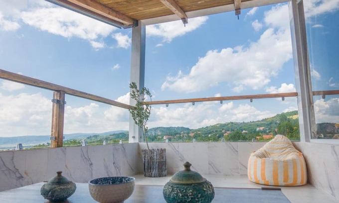 Central Serbia House | Irina