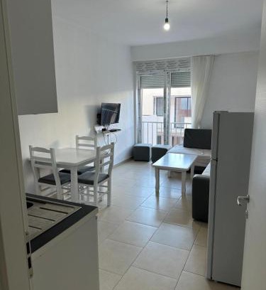Shengjin Apartment | Iris Apartaments 2