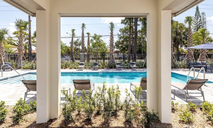 Greenacres Apartment | 'Iris' at Aviara Green - Modern Apartment & Pool