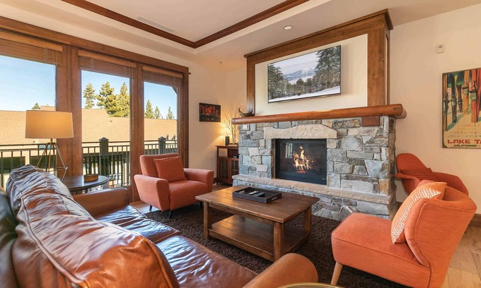 Truckee Condo | Iron Horse Lodge North 207 - Platinum modern