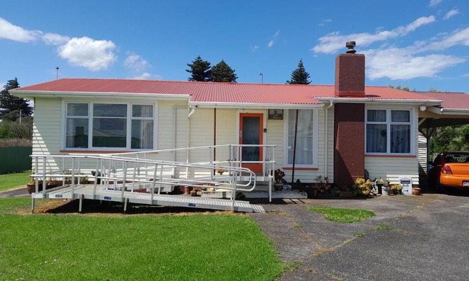 Patea House | Ironsands Cottage