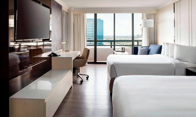 Airport Area Hotel | Irvine Marriott