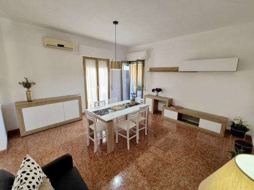 Capoterra Apartment | Is candelaus