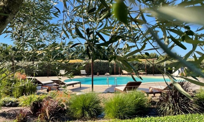San Vero Milis Hotel | Is Cheas wine farm boutique hotel