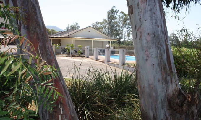 Scone Hotel | Isis Motel Scone