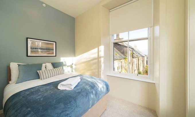 Montrose Apartment | Isla @ Benmore Apartments (1st floor 3 bed)