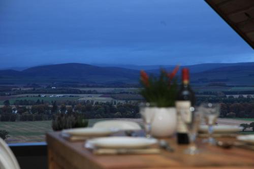Forfar House | Isla