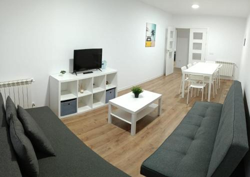 Figueras (Castropol) Apartment | ISLA PANCHA Vut