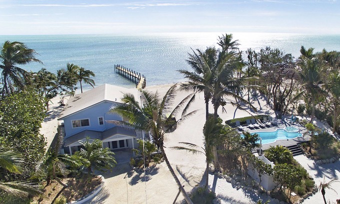 Islamorada House | Islamorada Oceanfront Estate, Pool, Beach Cottages- Sea Ranch - Florida Keys