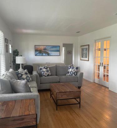 St. Augustine House | Island Cottage at St Augustine