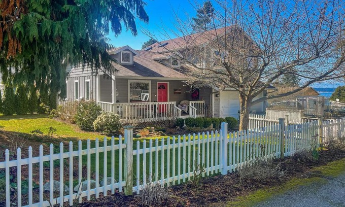 Camano Island House | Island Cottage