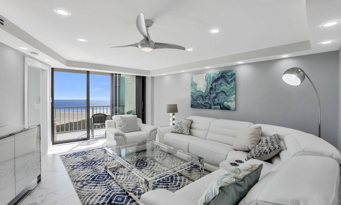 Marco Island Condo | Island days, island ways, surf, and sunny rays. Dreamy beach vacation awaits