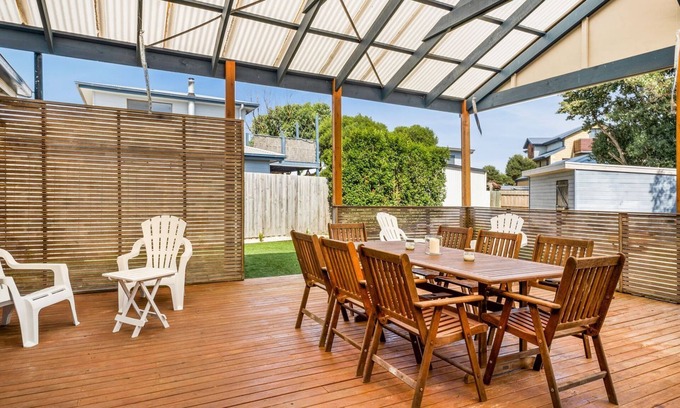 Sunderland Bay House | Island Gem in Sunderland Bay