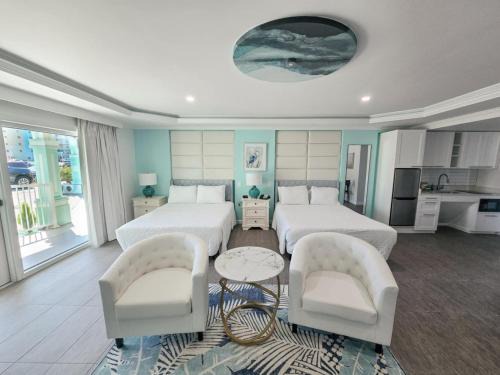 North Redington Beach Hotel | Island House Resort Hotel