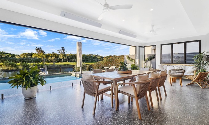Gold Coast House | Island Lux - A Golfers Paradise