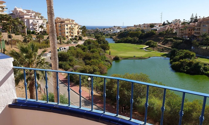 Mijas Apartment | ISLAND OF RIVEIRA GOLF APARTMENT