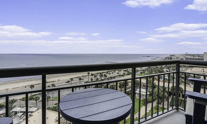 Galveston Condo | Island Paradise at the San Luis Resort