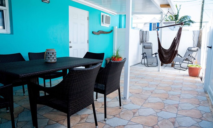 Spanish Wells Apartment | Island Paradise Spanish Wells FREE golf cart kayak paddle board Oct 2019
