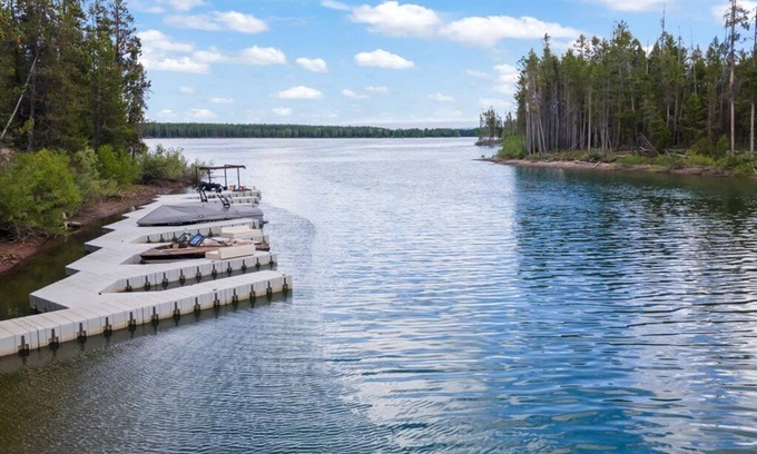 Island Park Cabin | Island Park Cabin with Private Dock on the Lake