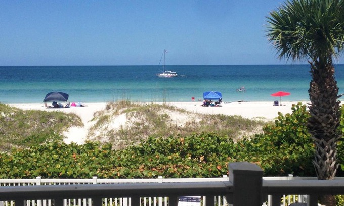 Indian Rocks Beach House | Island Sands 203