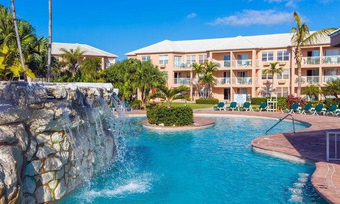 Williams Town Resort | Island Seas Resort
