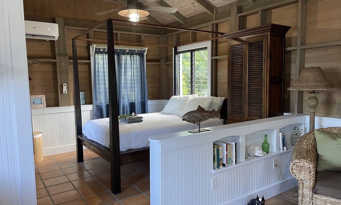 Lubbers Quarters Cay House | Island Style Small Resort Offering Cottages With Personalized Service.