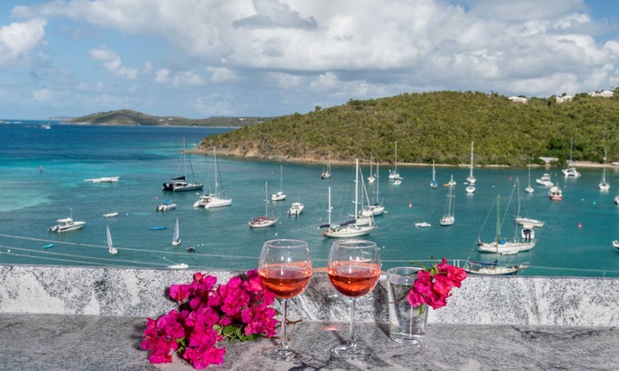 Estate Enighed Condo | Island Therapy - New Listing! Modern 1 Bed/1 Ba Condo at Grande Bay - sleeps 4