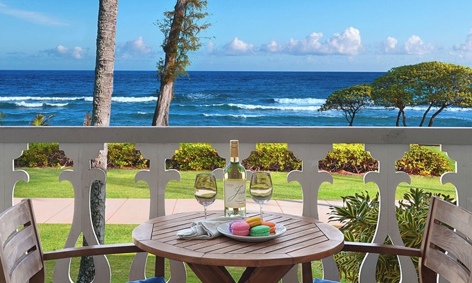 Wailua Condo | Islander on the Beach 246 Stunning Oceanfront!