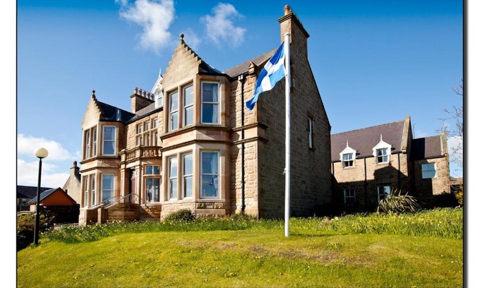 Lerwick Hostel | Islesburgh House Hostel