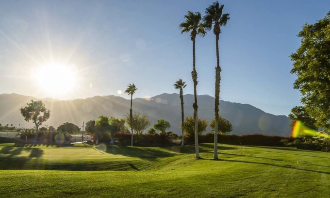 Palm Springs Condo | Isleta Vista Getaway - A Ryson Property