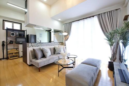 Makishi Apartment | Isole le Olena 601