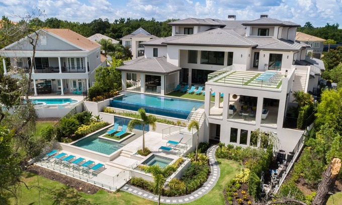 Reunion House | Isole Villa: Private Pool, Basketball Court, Sauna, Game Room, Theater, Gym, Water Park, Near Disney