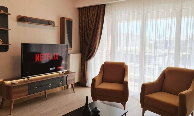 Bagcilar Apartment | ISTANBUL AIRPORT 20. MINUTES 2 BEDROOM