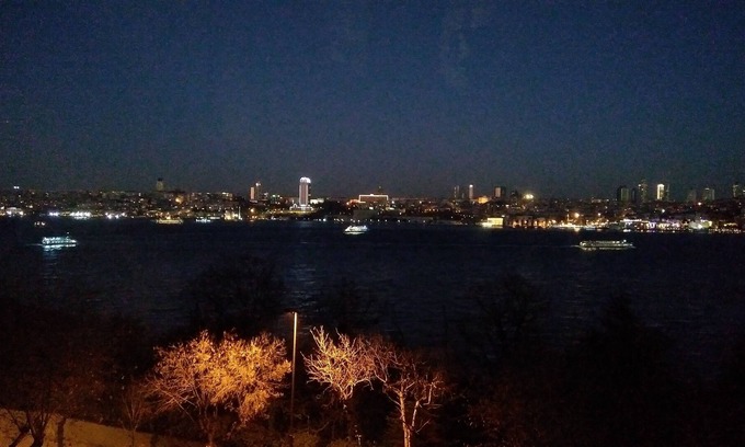 Uskudar Apartment | Istanbul's Bosphorus perch