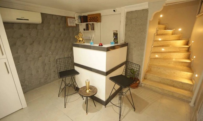 Gumussuyu Mahallesi House | ISTANBYL-Double bedroom 3