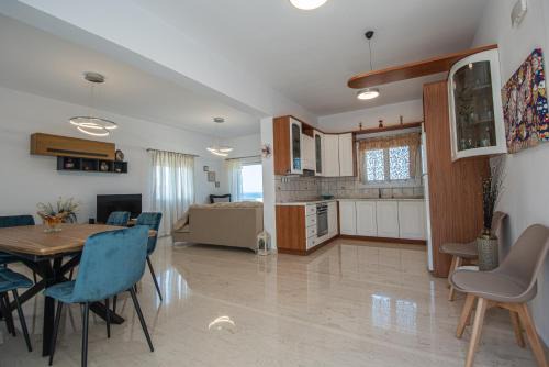 Kalo Chorio Apartment | Istron MiraBella Villas