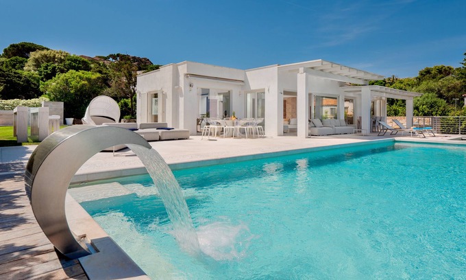 Liscia di Vacca Villa | Stunning Sea View Villa, Porto Cervo. Sleeps 12 Adults