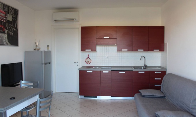 Marina di Castagneto Carducci Apartment | BEAUTIFUL APARTMENT IN COTTAGE, LOCATED IN BEAUTIFUL LOCATION