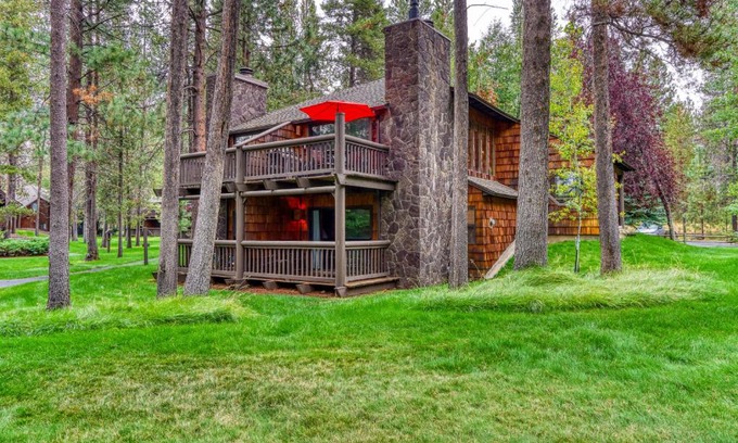 Sunriver Apartment | It's Always Sunny in Sunriver