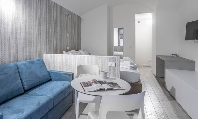 Magenta Apartment | Italianway - The B Village Standard - Apt T5