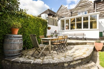 Itchenor House | Itchenor, Nr Chichester/Goodwood/Wittering Beaches
