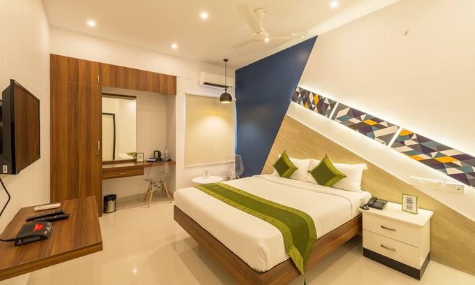 Coimbatore Hotel | Itsy By Treebo - Corner stay
