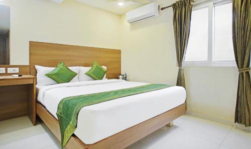 Gandhipuram Hotel | Itsy Hotels Jansi Residency